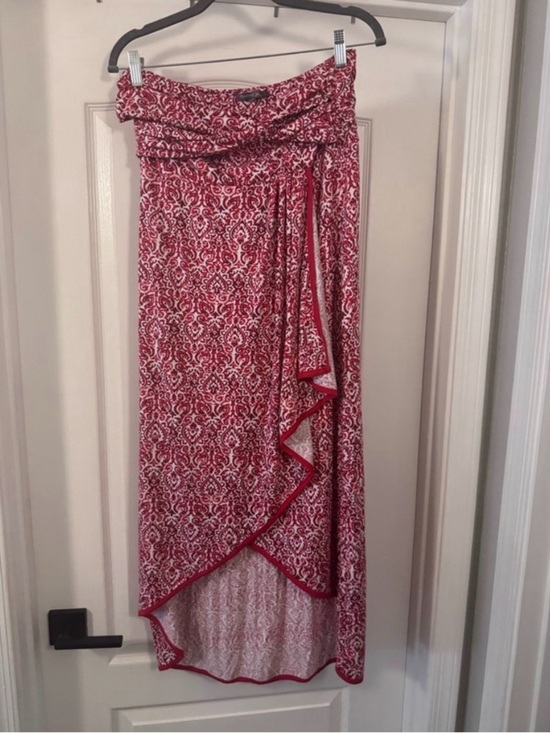 Michael Stars Dresses & Skirts - Michael Stars Red and White Printed Maxi Skirt